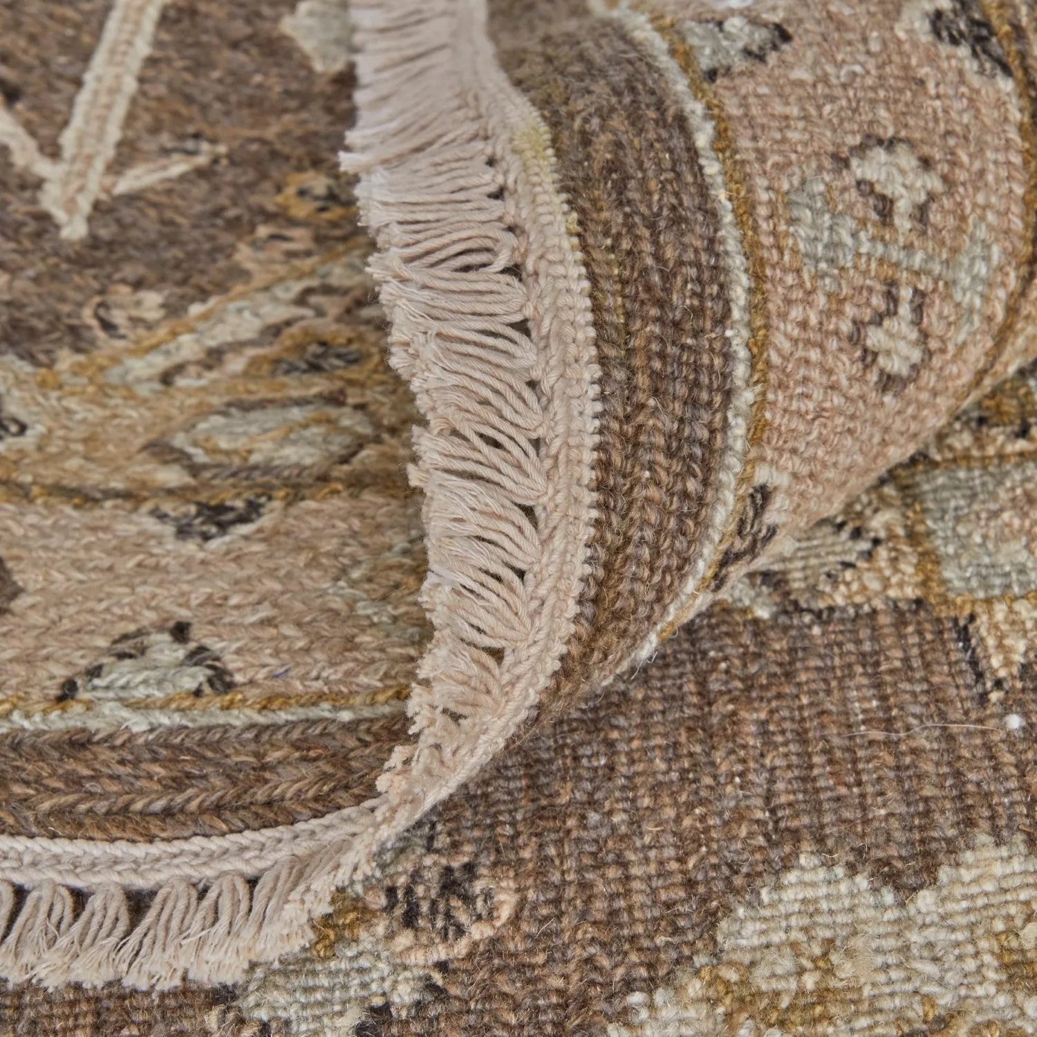 Aleska Oriental Brown/Ivory Rug