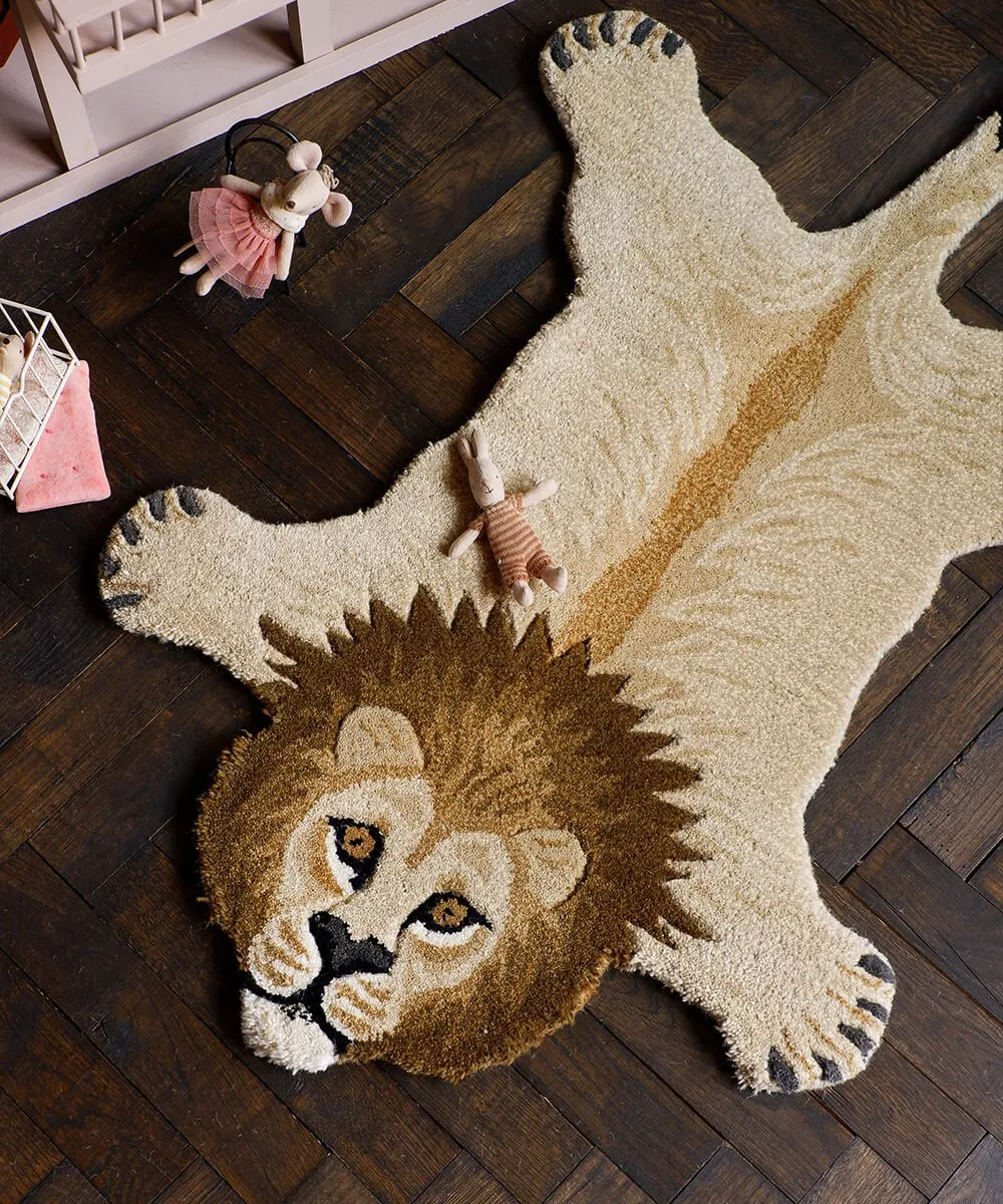 Moody Lion Rug